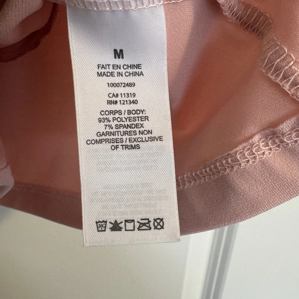 ⭐️3 / $15⭐️ NWOT Dynamite Pink cami top - Picture 3 of 4